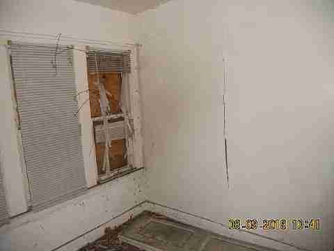 3264 Tyler (7)_m.jpg